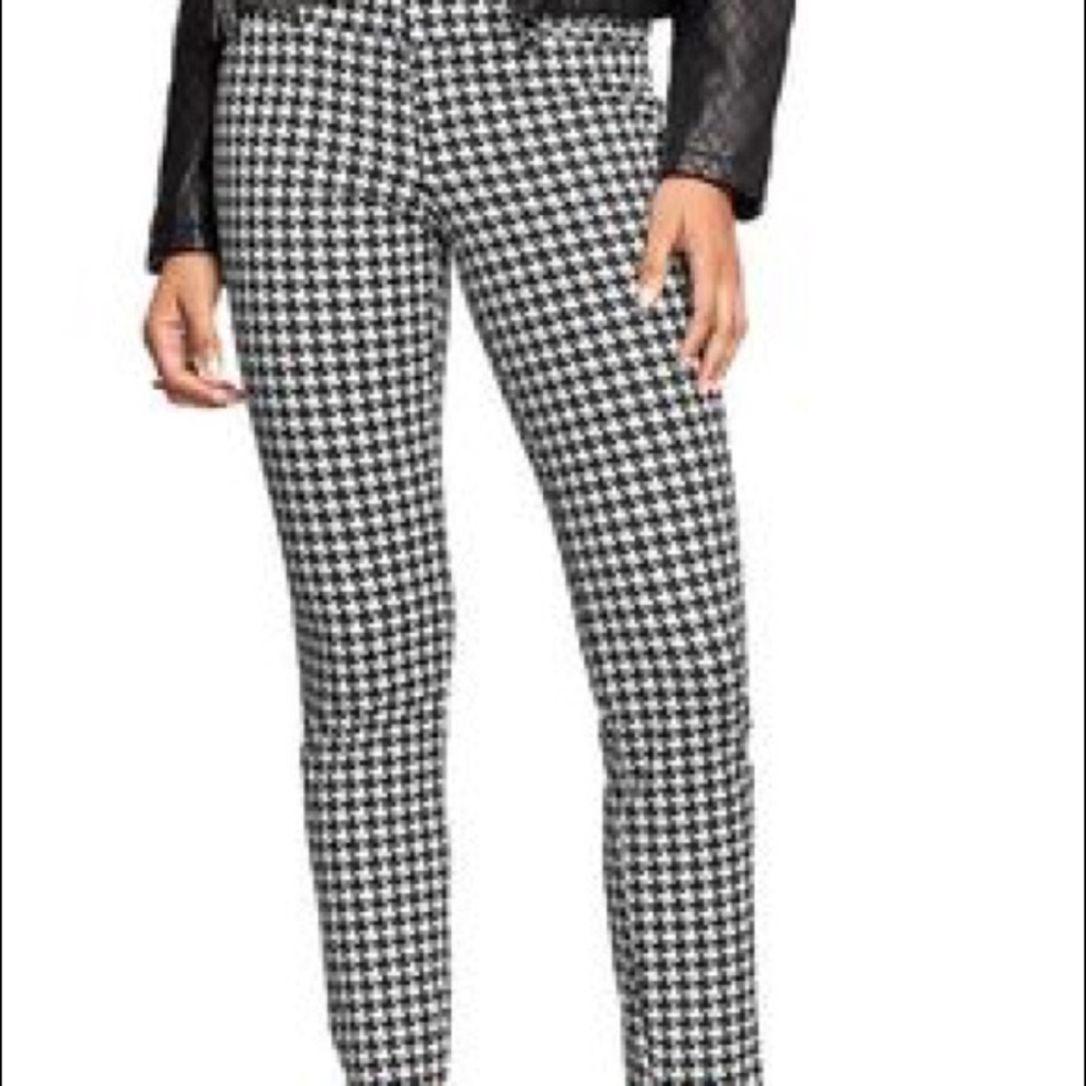 NWOT Old Navy Stretchy Houndstooth Pants